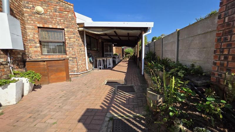 3 Bedroom Property for Sale in Tergniet Western Cape